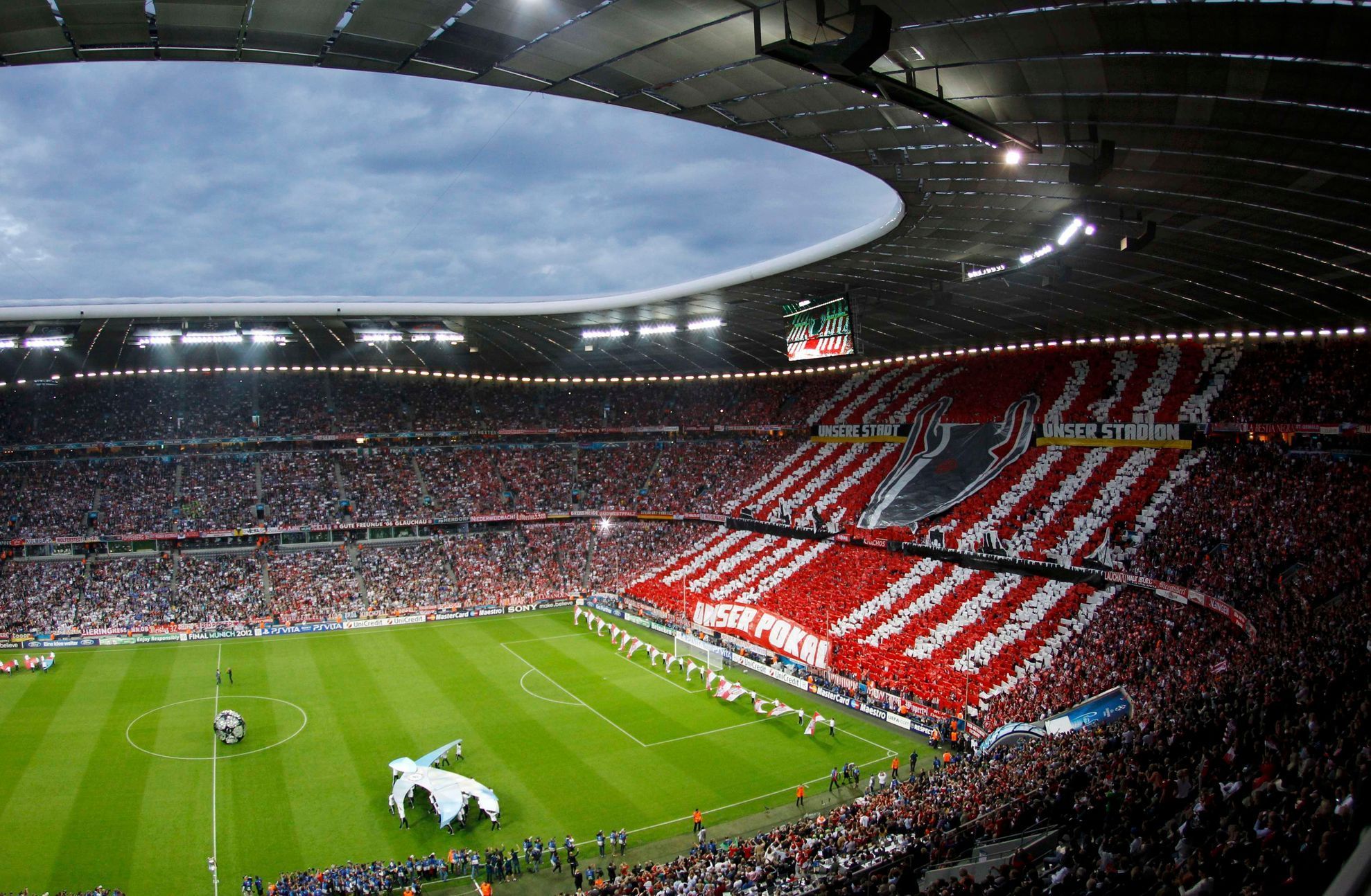 Stadion Bayernu Mnichov ve finále Ligy mistrů Bayern - Chelsea