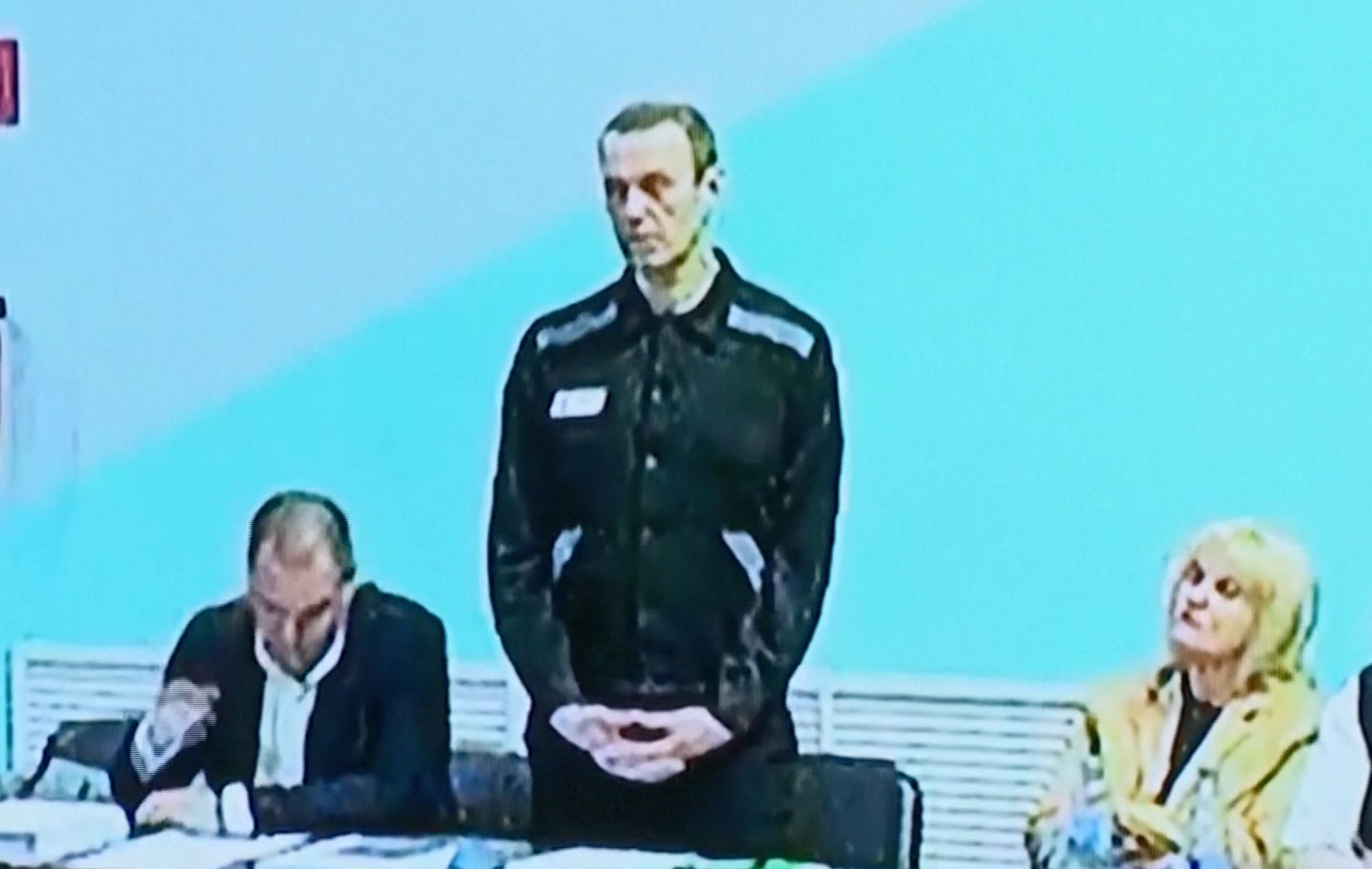 Pohublý Navalnyj u soudu