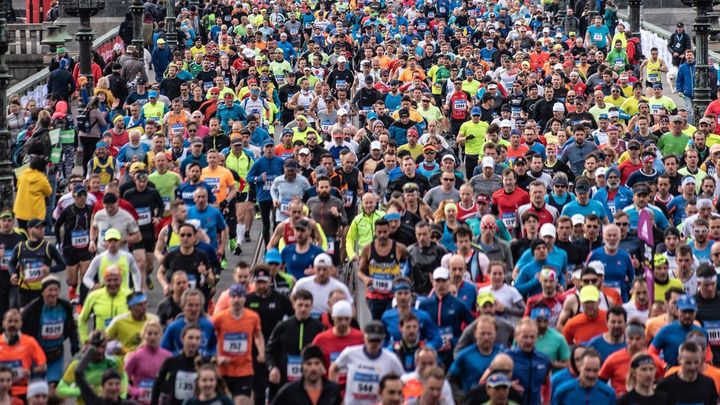 Lékaři testovali, co udělá maraton s amatérskými běžci. Hrozí poškození orgánů, tvrdí