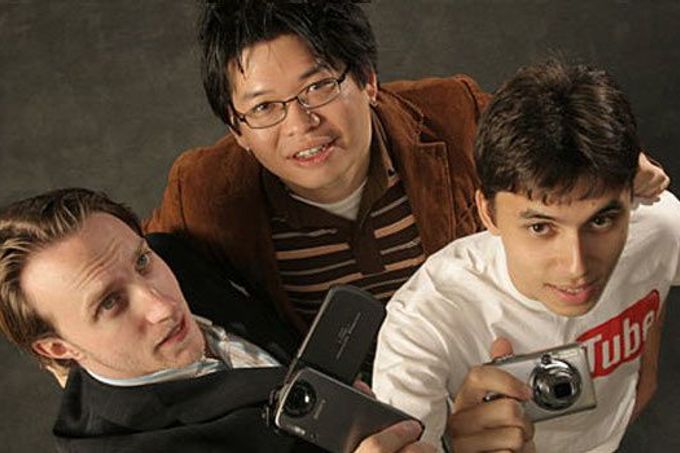 Zakladatelé Youtube Chad Hurley, Steve Chen a Jawed Karim.