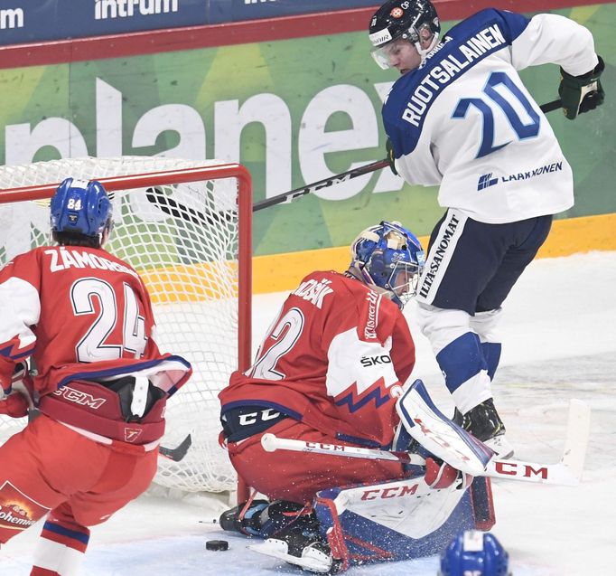 Karjala Cup 2018: Finsko - Česko: Arttu Ruotsalainen střílí gól na 1:0.