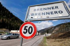 Juncker: Zavření Brennerského průsmyku by byla politická pohroma