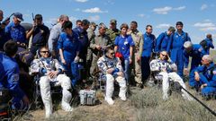 Astronauti se vrátili z ISS