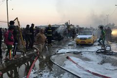 Při atentátu na svatební oslavu u iráckého Tikrítu zahynulo nejméně 23 lidí