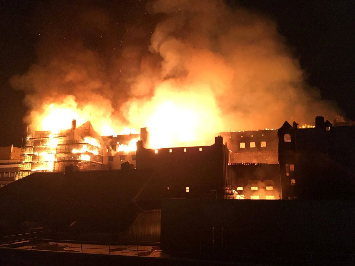 Požár umělecké školy v Glasgow