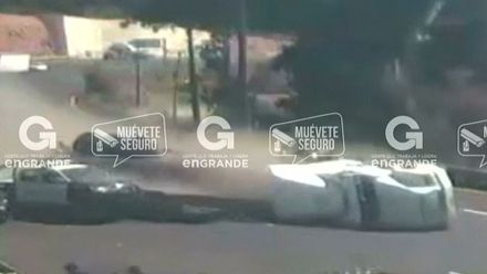 Drama na dálnici. Kamion smetl policisty i novináře, kteří řešili jinou nehodu