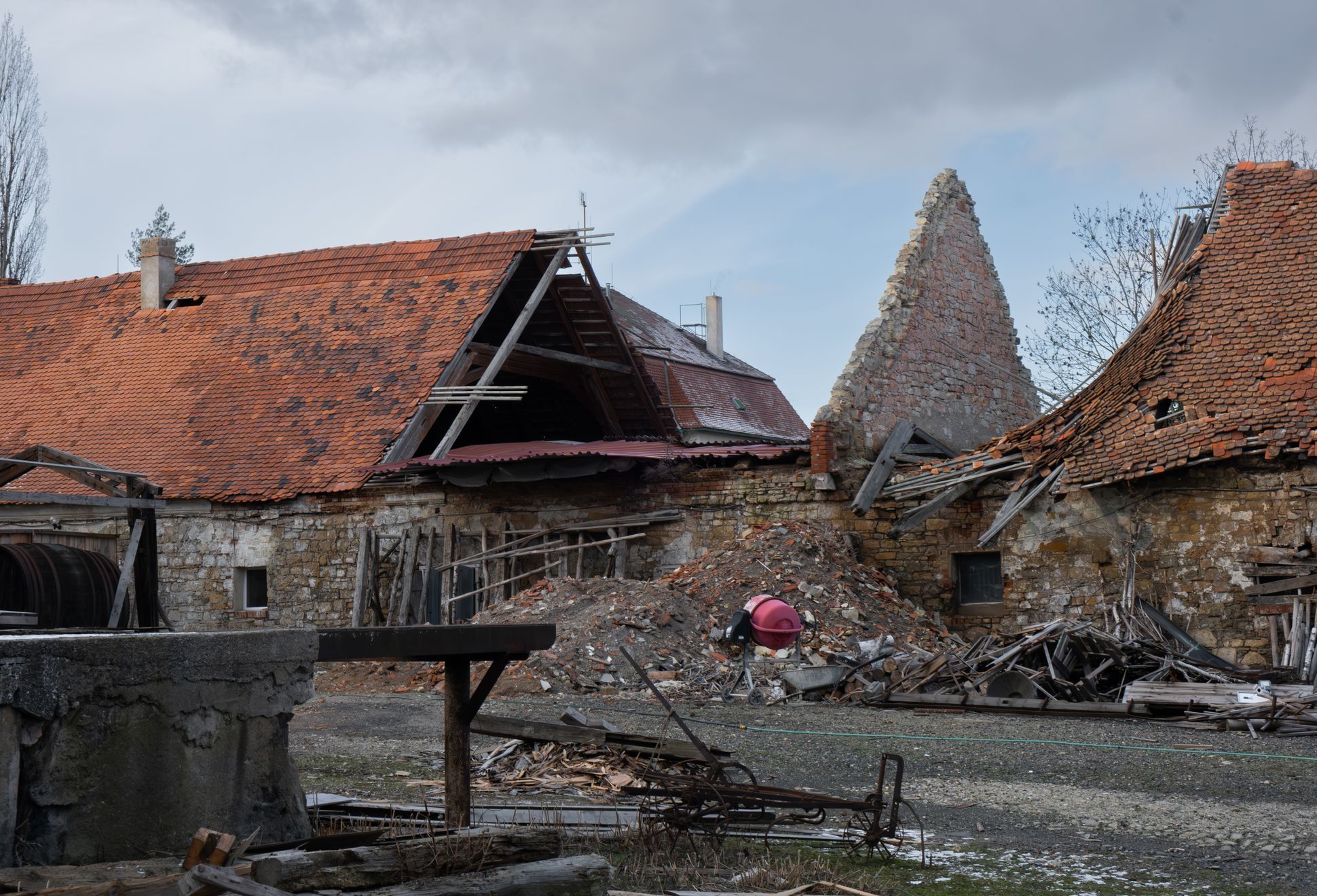 Statek v Postoloprtech