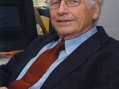 Frederick Jelinek, průkopník počítačové lingvistiky.