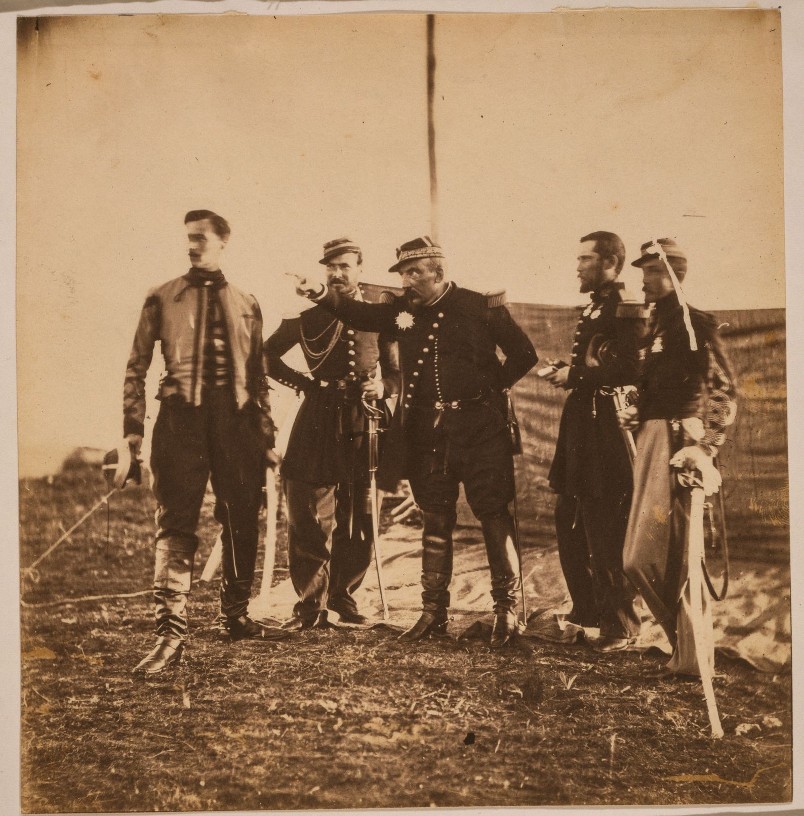 Krymská válka (1853-1856) na fotografiích Rogera Fentona. Počátky válečné fotografie