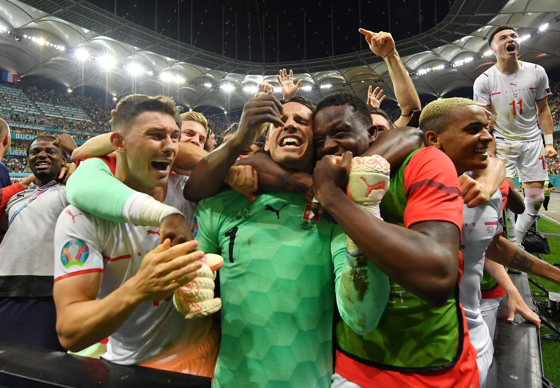 ME ve fotbale 2021, Francie - Švýcarsko: Švýcaři se po penaltách radují z postupu