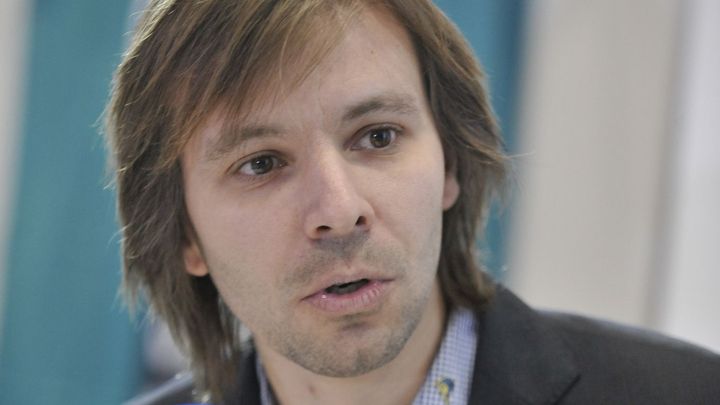 Věřím, že se mi podaří dostat naše voliče k urnám, říká lídr pirátů do eurovoleb