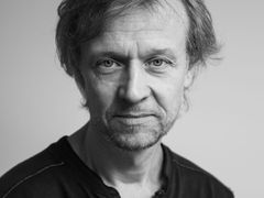 Spisovatel Martin Reiner.