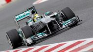 Po čtyřech dnes testování si nejrychlejší čas připsal Nico Rosberg, pilot Mercedesu byl o 1,5 vteřiny rychlejší než král předchozích testů Sergio Pérez.