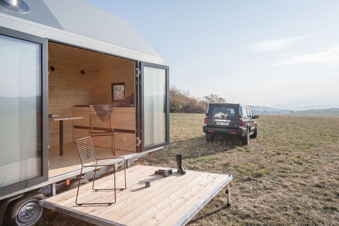 Mobile Hut