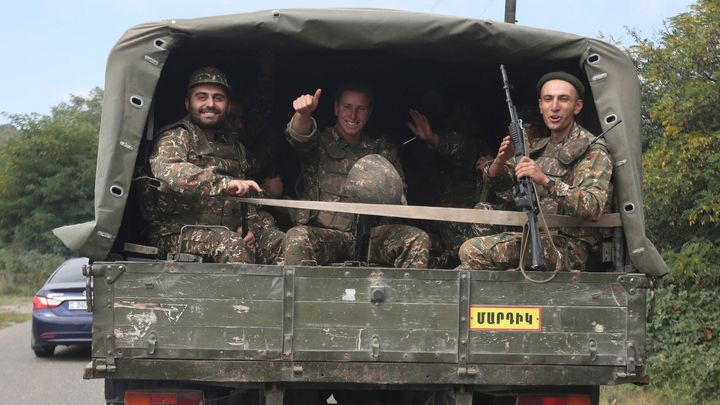 Arménii hrozí úplná porážka. Jejich rozvědka totálně selhala, říká válečný reportér