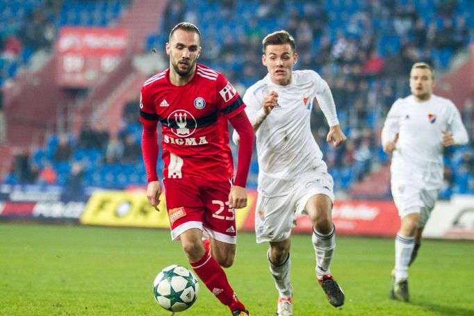 FNL, Baník-Olomouc: Matěj Helešic - Tomáš Zahradníček