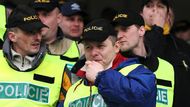Útvary, jenž například běžně dohlíží na pořádek při fotbalových zápasech, se mohly na malou chvíli ocitnout v opačné roli a pořádně si tak zakřičet, zapískat, používat sirény, řehtačky...