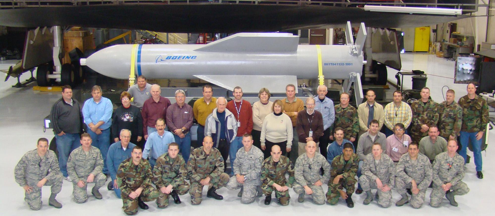 MPB, Bomba, USAF, B2 Spirit, Izrael, Irán,