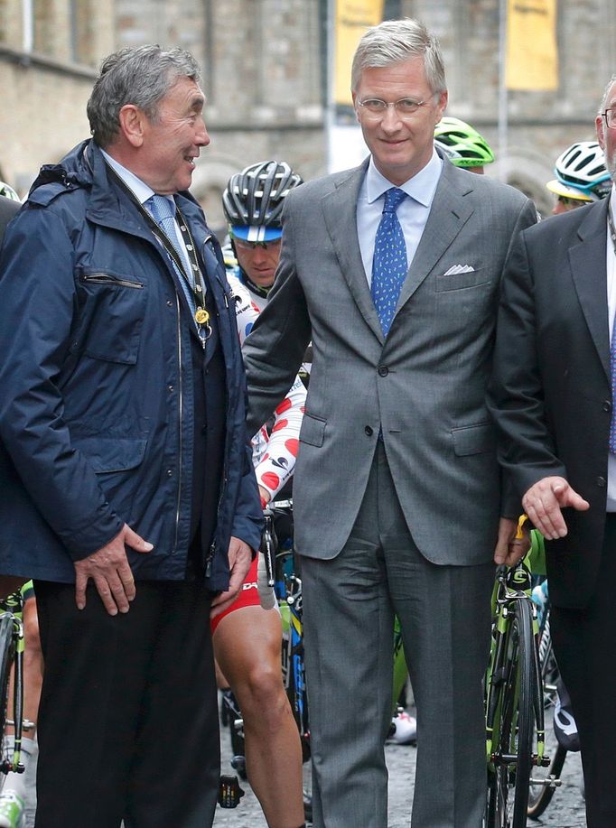 Belgický král Philippe a Eddie Merckx na páté etapě Tour de France 2014