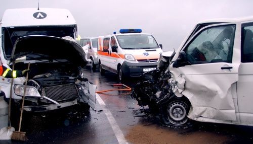 Nehoda mikrobusu a dodávky