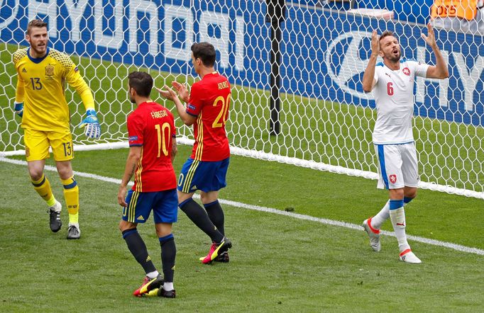 Euro 2016, Česko-Španělsko: Tomáš Sivok (6) po neproměněné šanci