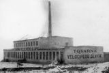 Takto vypadala továrna v roce 1899.