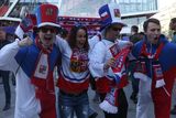 Tribuny i fanzóna v Bratislavě jednoznačně patří českým milovníkům hokeje.