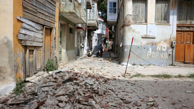 Zemětřesení na ostrově Lesbos