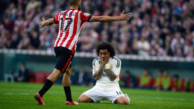 Marcelo Viera a Mikel Rico (Real vs. Athletic)