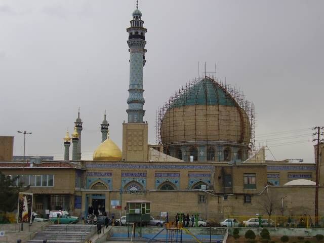 Svatyně Hazrate Masúmeh, Írán, Kóm