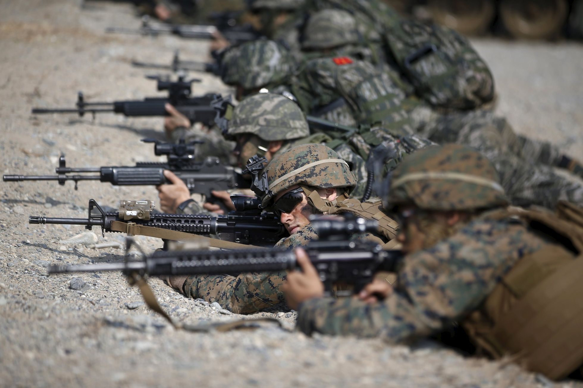 Vojenské cvičení amerických a jihokorejských jednotek