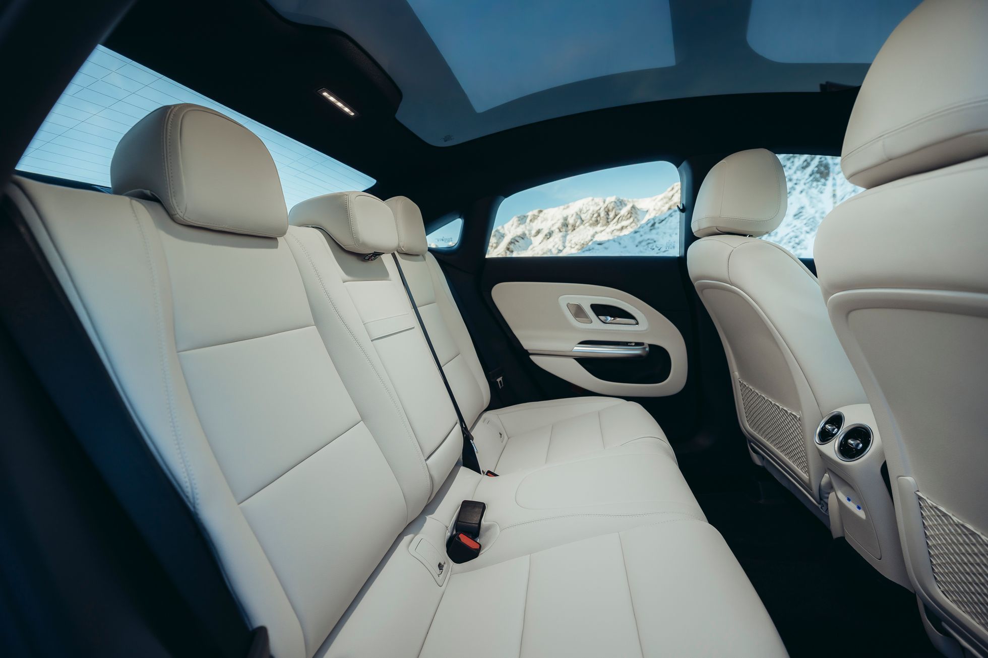 Mercedes-Benz CLA 2025/2026