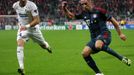 LM, Bayern Mnichov - Plzeň: Franck Ribéry - Radim Řezník