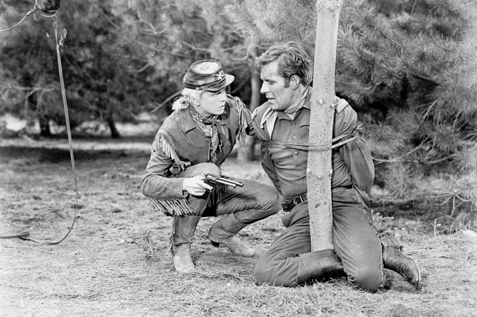 Postava ztvárňující postavu Calamity Jane ve stejnojmenném americkém filmu z roku 1953