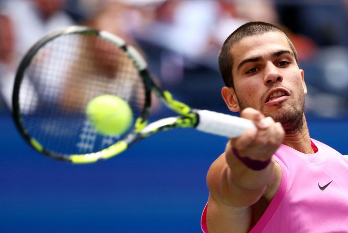 Carlos Alcaraz ve čtvrtfinále US Open proti Jiřímu Lehečkovi