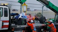 Havarované Ferrari Charlese Leclerca ve sprintu v rámci Velké ceny Miami F1 2025