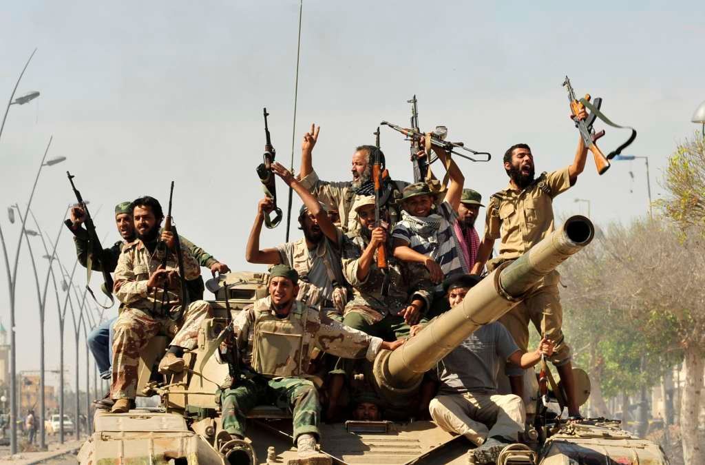 Síly nové libyjské vlády oznámily dobytí Syrty