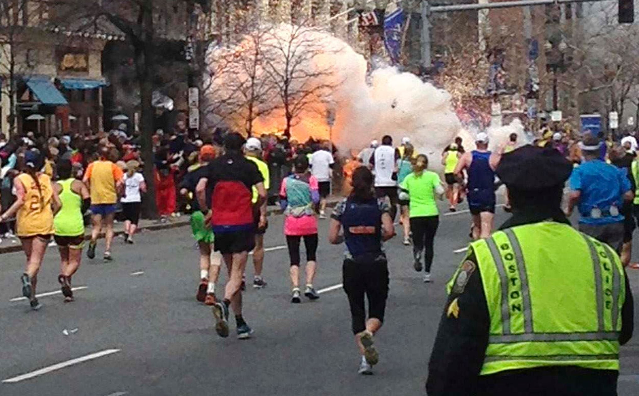 Exploze v cíli bostonského maratonu