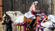 V den jízdy králů se František ráno ještě v chlapeckém kroji zúčastnil mše v kostele, následovalo přijetí na obecním úřadě. Po nezbytném strojení koní družina před polednem vyrazila od domu krále a projela obcí.
