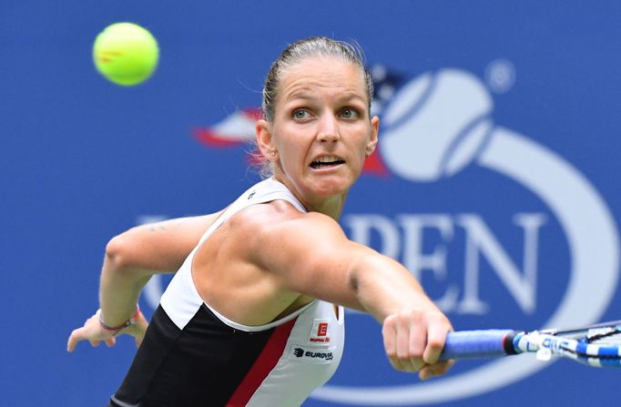 Karolína Plíšková ve finále US Open 2016 s Angelique Kerberoovu.