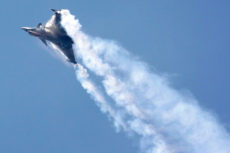 Paris Air Show aneb setkání letadel v Le Bourget