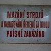 Cedule zákazy příkazy vzkazy