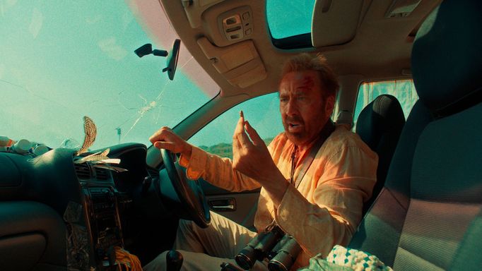 Nicolas Cage v psychologickém thrilleru Surfař.