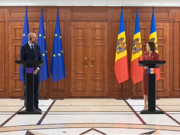 Předseda Evropské rady Charles Michel a Maia Sanduová, prezidentka Moldavska.