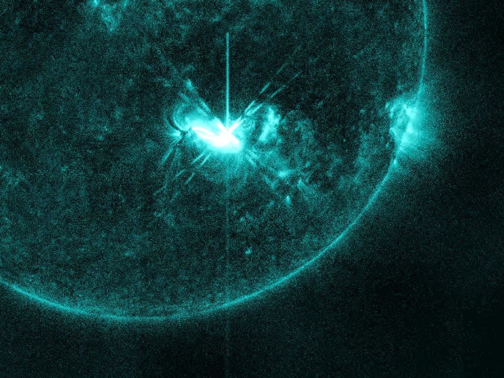 Obrazem: Krása slunečních aktivity na snímcích NASA