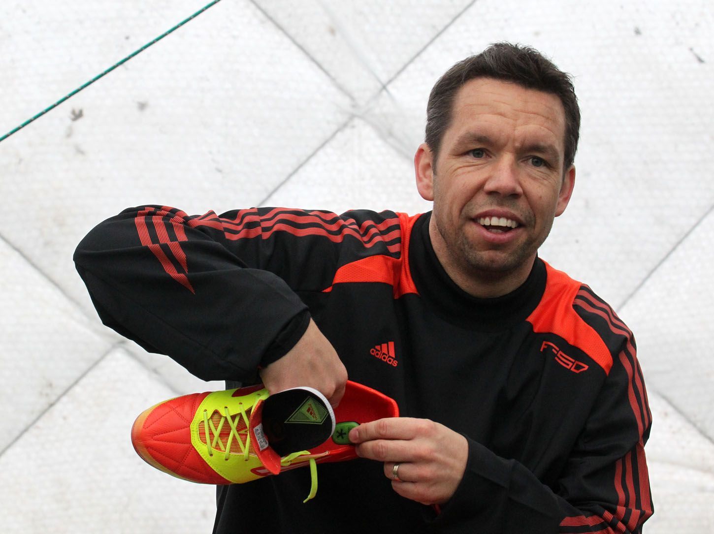 Pavel Horváth a nové Adidasy s čipem