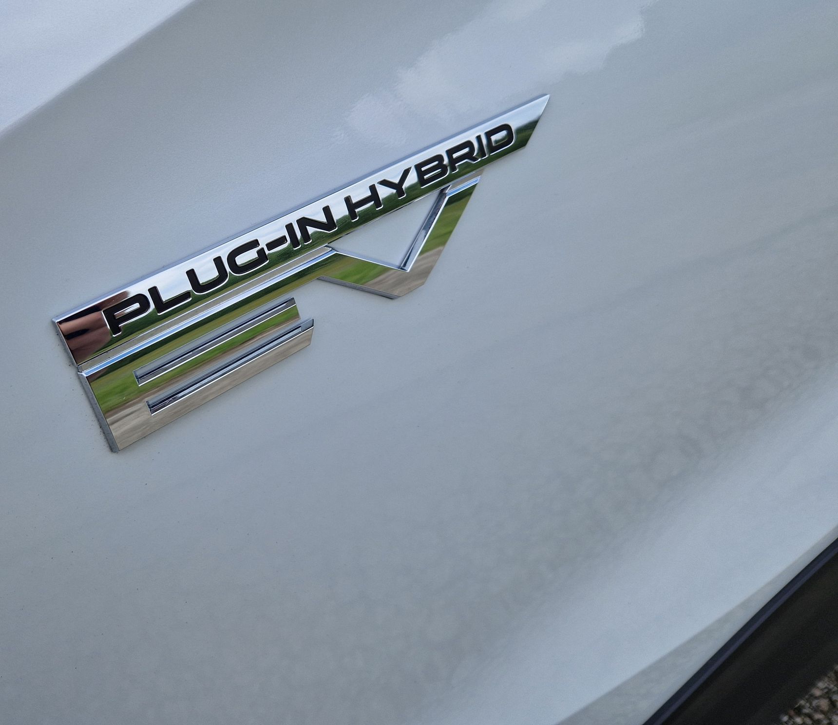 Mitsubishi Outlander PHEV test