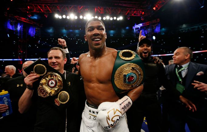 Vladimir Kličko vs. Anthony Joshua: Anthony Joshua a jeho trenér Robert McCracken