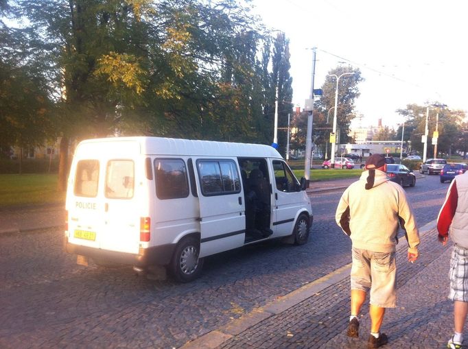 ELH, Pardubice - Hradec Králové: pochod fanoušků HK v Pardubicích