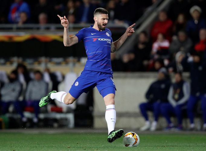 Olivier Giroud v prvním čtvrtfinále Evropské ligy Slavia - Chelsea.